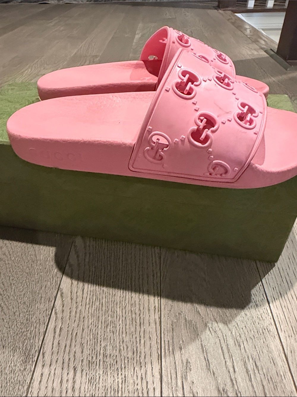 Gucci Pink GG Embossed Slide Sandals - Picture 3 of 8